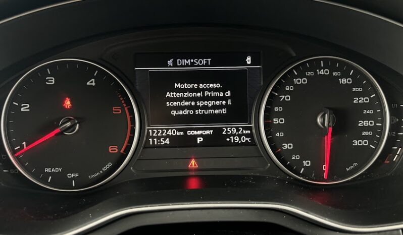 AUDI A4 AVANT 2.0 TDI 190CV QUATTRO S TRONIC pieno