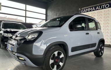 FIAT PANDA CROSS 1.0 HYBRID NEOPATENTATI