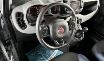 FIAT PANDA CROSS 1.0 HYBRID NEOPATENTATI pieno