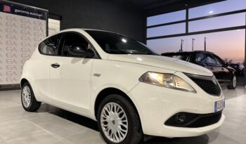 LANCIA YPSILON 1.2 69CV ELEFANTINO BLU 47.000KM NEOPATENTATI pieno