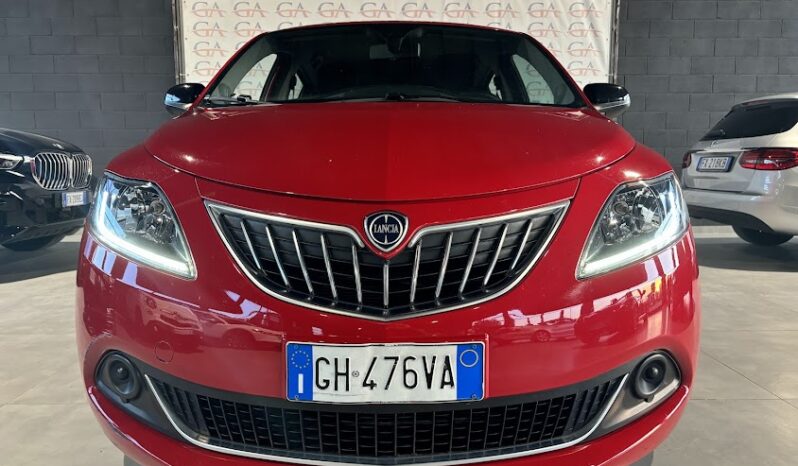 LANCIA YPSILON 1.0 HYBRID ECOCHIC NEOPATENTATI pieno