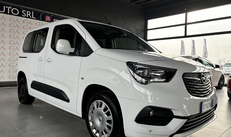 OPEL COMBO 1.5D 131CV N1 5 POSTI pieno