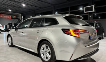 TOYOTA COROLLA TOURING SPORT 1.8 HYBRID pieno