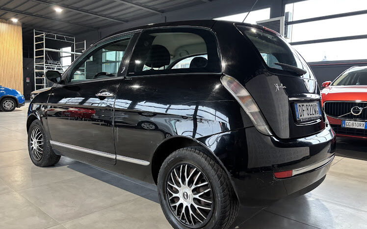 LANCIA YPSILON 1.2 8V NEOPATENTATI pieno