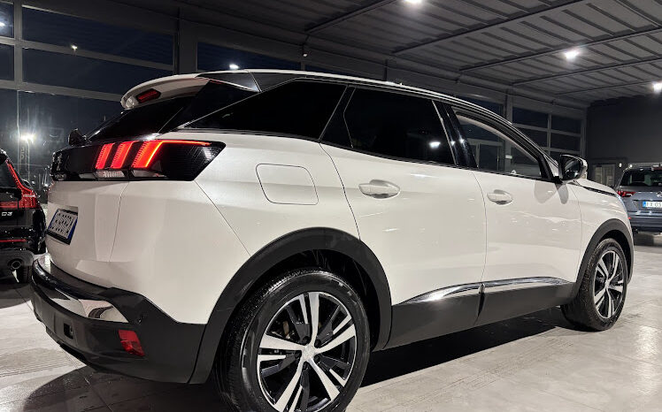 PEUGEOT 3008 BLUEHDI 130CV EAT 8 ALLURE pieno