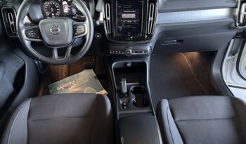 VOLVO CX40 D3 GEARTRONIC MOMENTUM PRO 150 CV (AUTOCARRO N1) pieno
