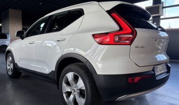 VOLVO CX40 D3 GEARTRONIC MOMENTUM PRO 150 CV (AUTOCARRO N1) pieno
