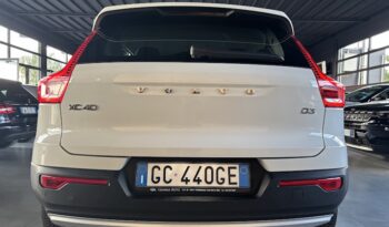 VOLVO CX40 D3 GEARTRONIC MOMENTUM PRO 150 CV (AUTOCARRO N1) pieno