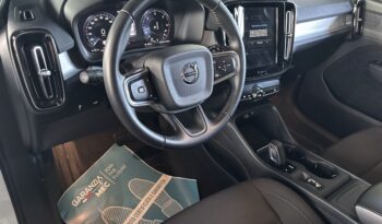 VOLVO CX40 D3 GEARTRONIC MOMENTUM PRO 150 CV (AUTOCARRO N1) pieno