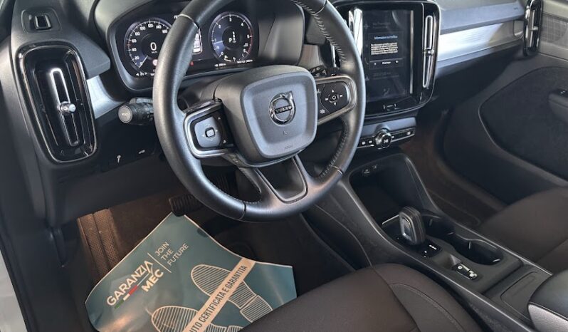 VOLVO CX40 D3 GEARTRONIC MOMENTUM PRO 150 CV (AUTOCARRO N1) pieno