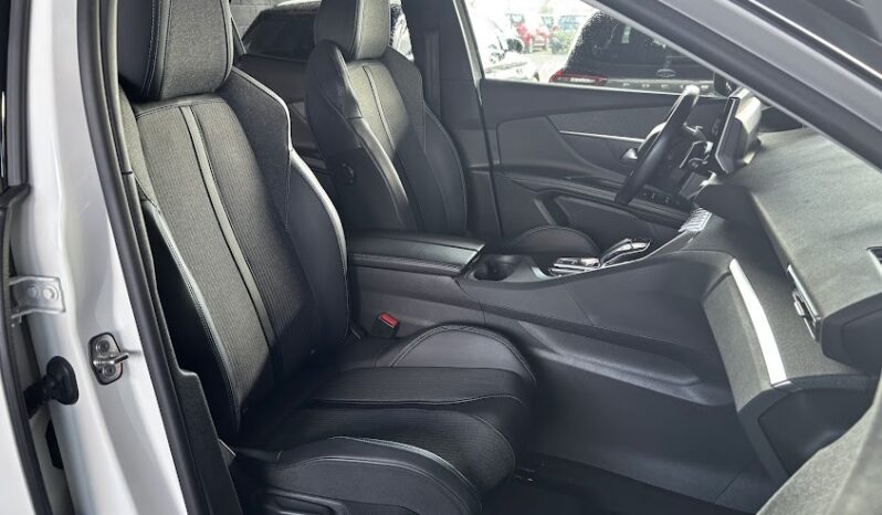 PEUGEOT 3008/ HYBRID 225E-EAT8 ALLURE PACK pieno