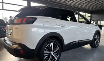 PEUGEOT 3008/ HYBRID 225E-EAT8 ALLURE PACK pieno