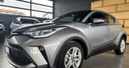 TOYOTA C-HR 1.8 HYBRID E-CVT BUSINESS